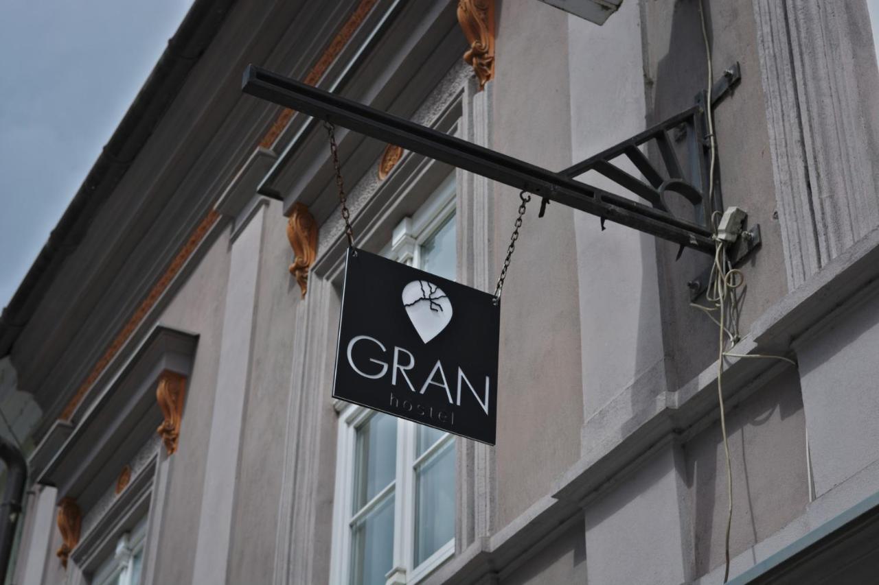 Gran Hostel Banská Bystrica Eksteriør billede