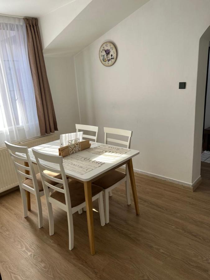 Gran Hostel Banská Bystrica Eksteriør billede